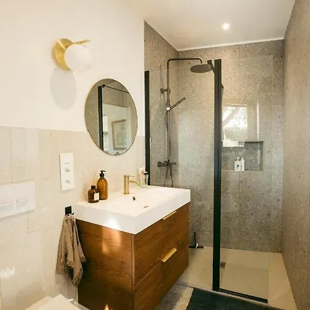 Le Resort, Charmante Petite D'architecte Villa Saint-Jean-de-Vedas